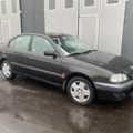 882910-6 Toyota Avensis - 2000