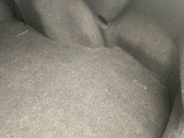 882910-32 Toyota Avensis - 2000