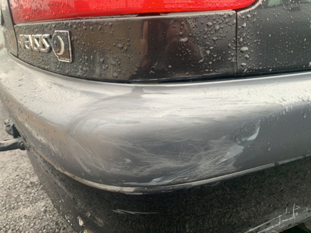 882910-48 Toyota Avensis - 2000