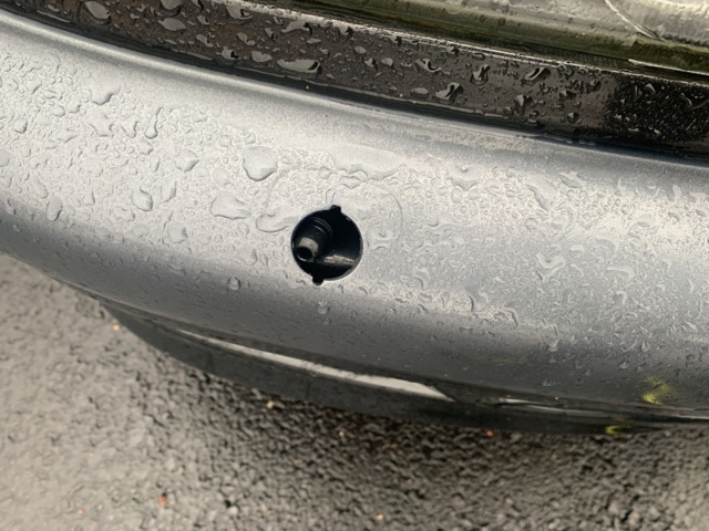 882910-55 Toyota Avensis - 2000