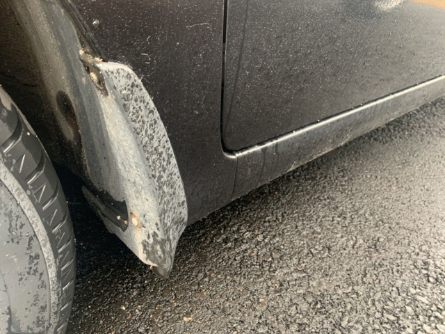 882910-39 Toyota Avensis - 2000