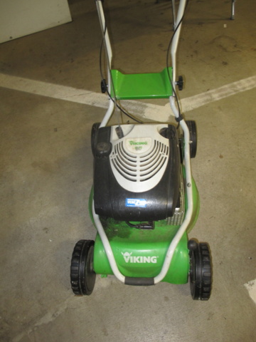 1004485-3 Lawnmower Viking