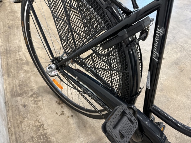 1002886-13 Women's bicycle Rosendal