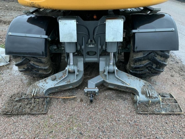 805801-11 Wheel excavator Liebherr 912 Compact - 2013