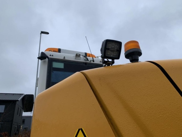 805801-33 Wheel excavator Liebherr 912 Compact - 2013