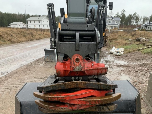 805801-46 Wheel excavator Liebherr 912 Compact - 2013
