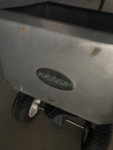 1001274-3 Sandspridare Skall krediteras