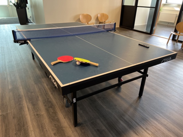 1001277-1 Table tennis table Stiga Elite Roller Advance