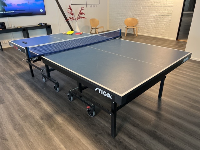 1001277-3 Table tennis table Stiga Elite Roller Advance