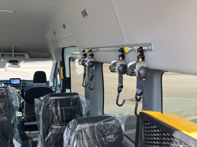 980434-19 Transit bus Ford Transit 310 Combi 2.0 EcoBlue - 2020