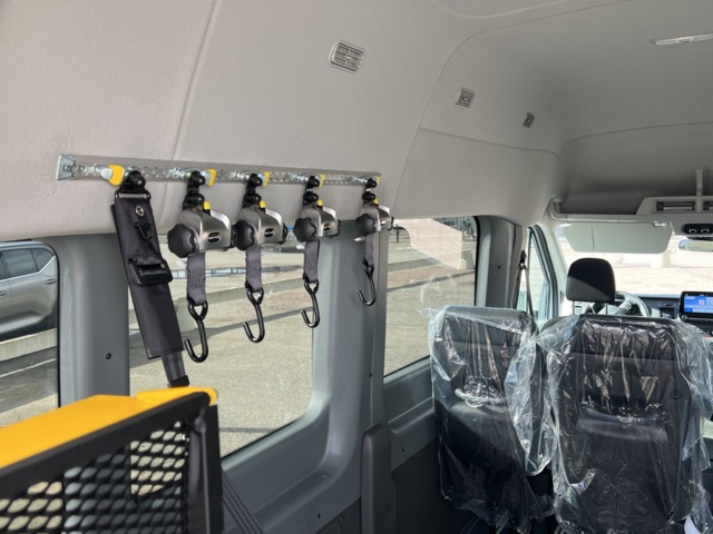 980434-20 Transit bus Ford Transit 310 Combi 2.0 EcoBlue - 2020