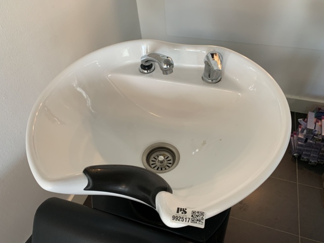 992517-3 Shampoo chair