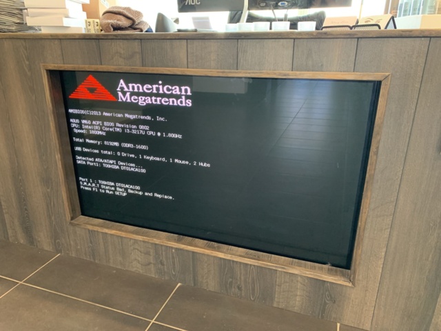 992526-1 Plasma display Samsung with computer