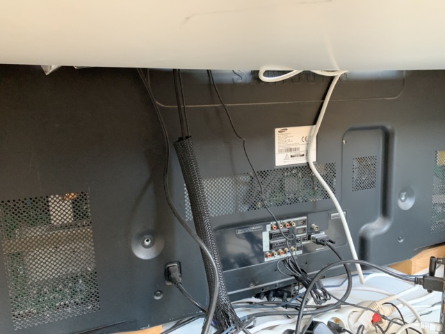 992526-2 Plasma display Samsung with computer