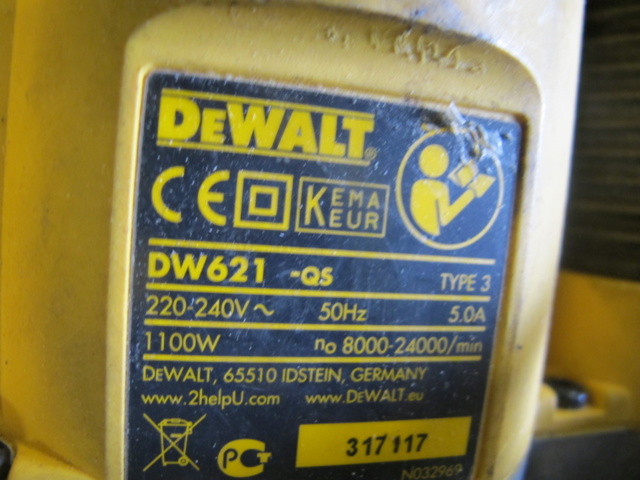 1004550-2 Overhand router DeWalt DW621