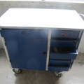 1004586-1 Workbench/cabinet on wheels with cupboards and drawers
