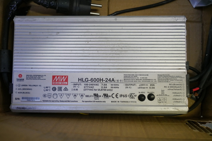 954557-3 4 drive units HLG-600H-24A