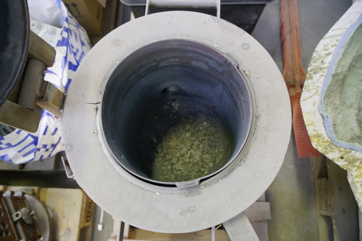 954561-4 Melting furnace, burner missing