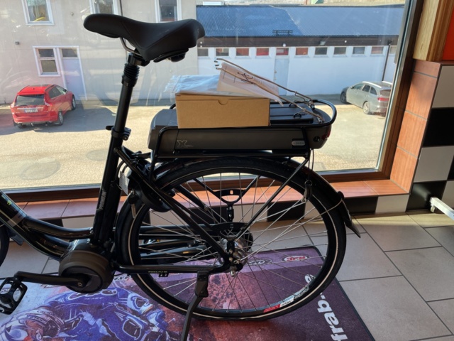 1007564-11 Electric bike E-FLY Premium M25 Center motor 36V - New condition