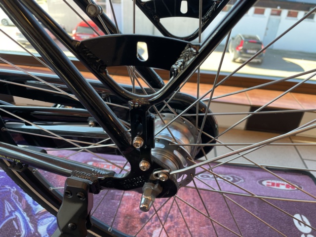 1007564-13 Electric bike E-FLY Premium M25 Center motor 36V - New condition