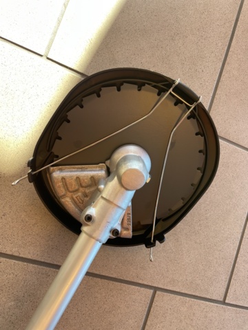 1007565-3 Trimmer Jonsered FC 2245W