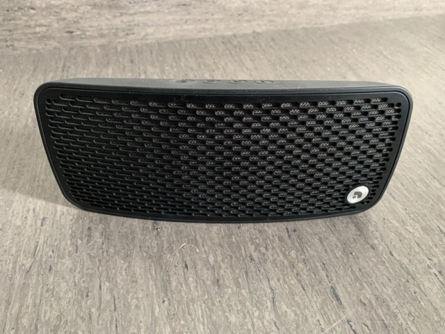 1010911-9 Mobile phone Samsung Galaxy S21 5G Dual SIM 256GB with BT speaker Audio Pro P5