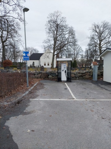 1008663-6 2 st snabbladdningsstationer för elbilar i Flen och Malmköping