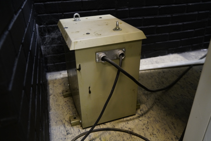 954564-5 Cutting machine IDEAL 7228-95