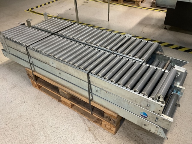 1001798-7 Deposit machine for drink trays Tomra