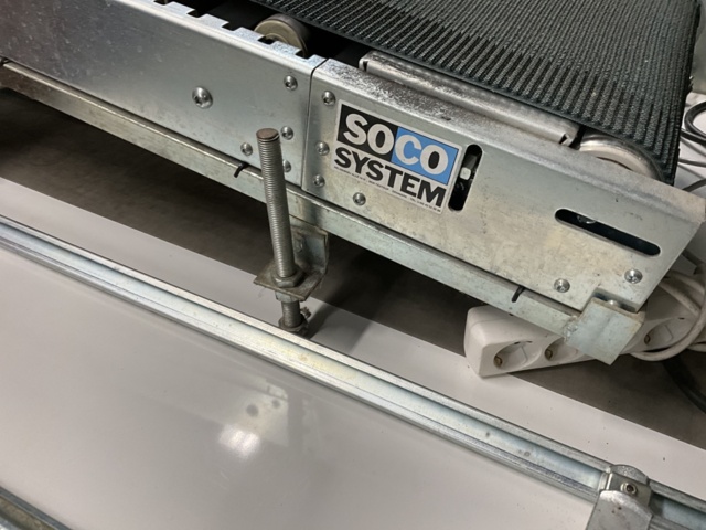 1001798-12 Deposit machine for drink trays Tomra