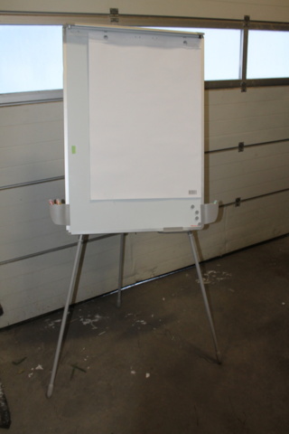 1005387-8 Whiteboard LINTEX, flipchart stand