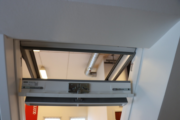 930992-4 Skylight Velux GPU MK08 0070