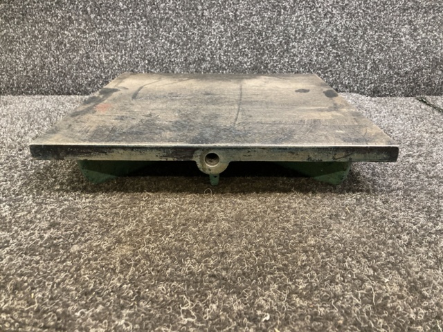 1010745-2 Cast iron plate 400x400 mm