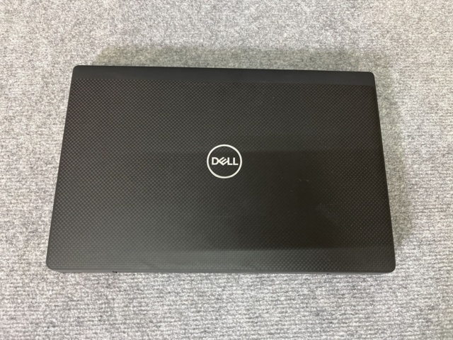 962783-7 Laptops x2, Latitude 7420 (P135G)