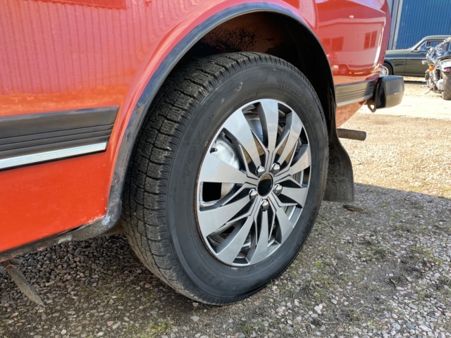 1011798-26 Saab 99 2-door Sedan 2.0 - 1982