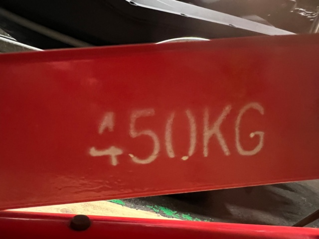 704119-3 Hydraulisk lyftkran 900 kg