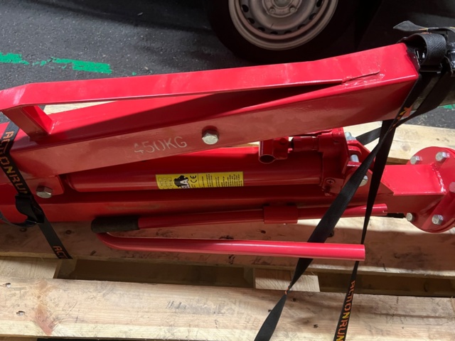 704119-5 Hydraulisk lyftkran 900 kg