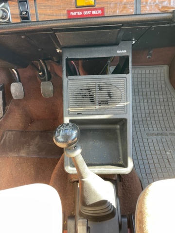 1011798-17 Saab 99 2-door Sedan 2.0 - 1982