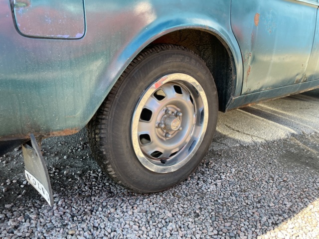 1011799-16 Volvo 144 2.0 - 1974