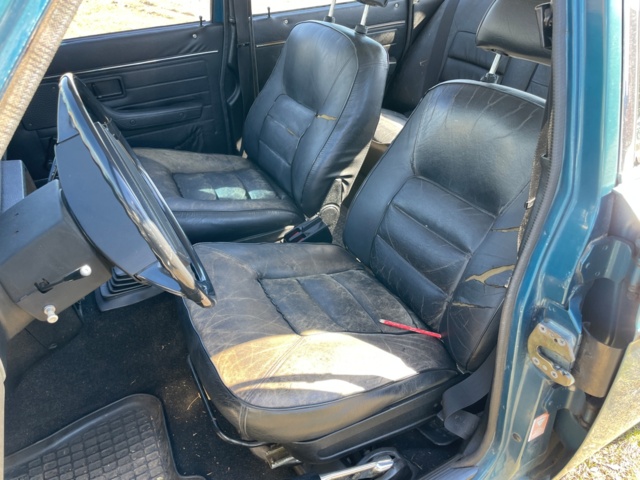 1011799-20 Volvo 144 2.0 - 1974