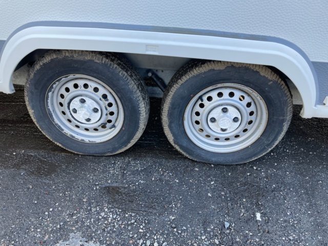 1011700-5 Caravan HOBBY 750 UML/UMF