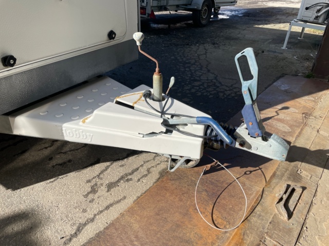 1011700-7 Caravan HOBBY 750 UML/UMF