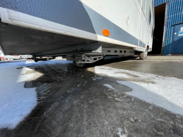 1011700-9 Caravan HOBBY 750 UML/UMF