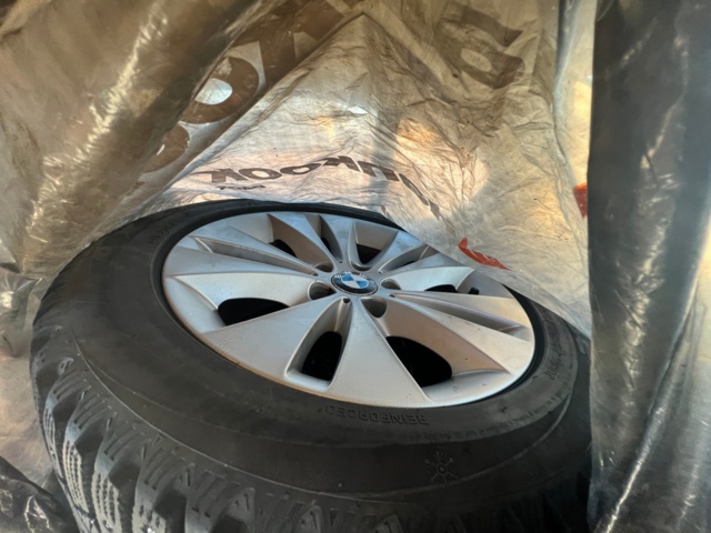 958412-28 BMW 530d Sedan - 2008