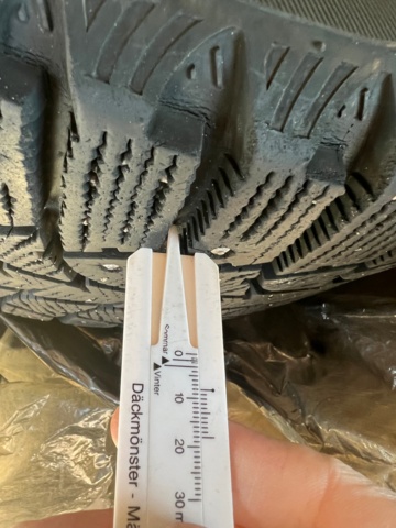 958412-31 BMW 530d Sedan - 2008