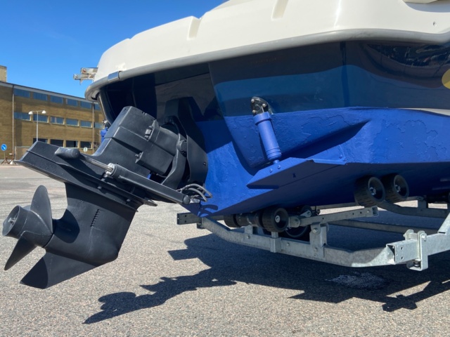 1012596-13 Bella 640 DC -2006