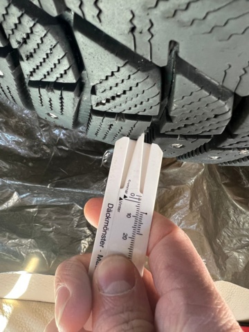 958412-32 BMW 530d Sedan - 2008