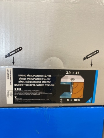 1012634-11 Pallet with banded screw