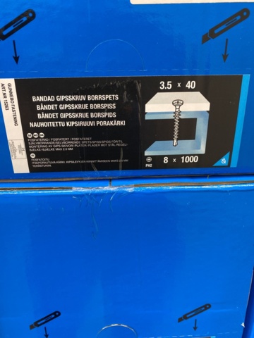 1012634-13 Pallet with banded screw