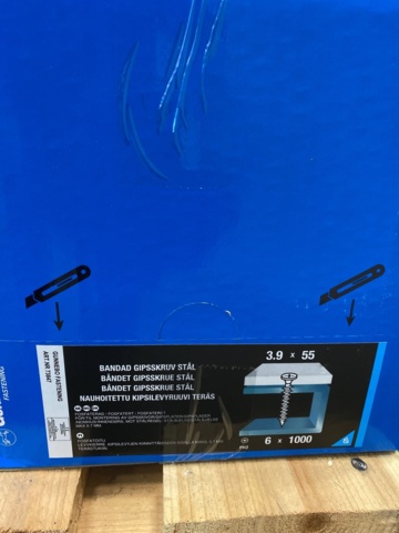 1012634-19 Pallet with banded screw